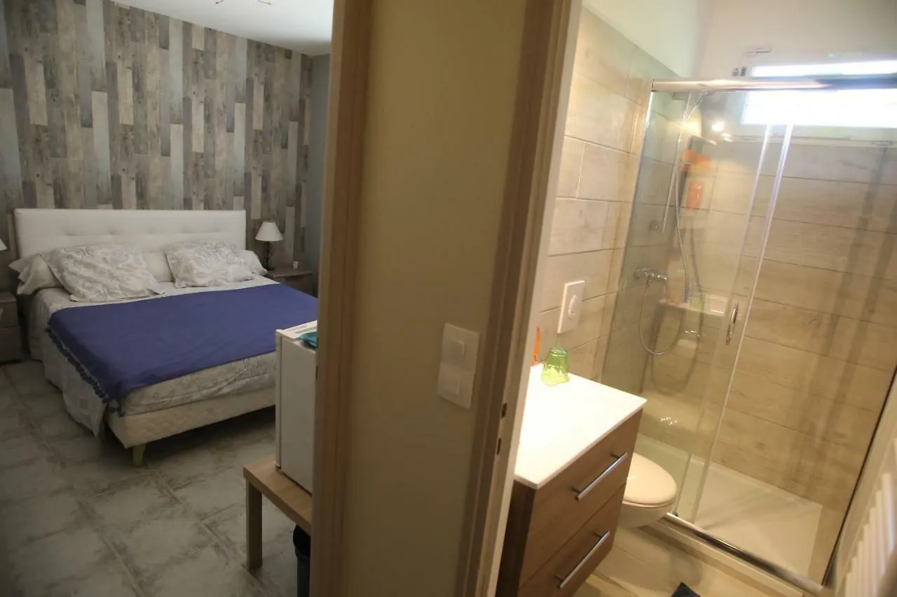 Panzió B&B La Campagne Roquevaire Franciaország